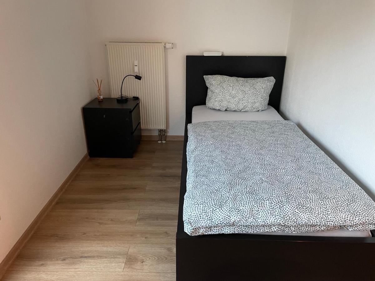 Ferienwohnung Mit 2 Zimmer, Kueche, Bad, In סארברוקן מראה חיצוני תמונה